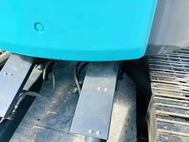 Excellent Performance Original Japanese Design Used Kobelco Sk135sr Excavator At Lower Price - Crawler excavator: picture 4 Excellent Performance Original Japanese Design Used Kobelco Sk135sr Excavator At Lower Price - Crawler excavator: picture 4