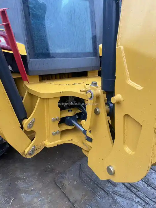 HT636 Mini Tractor with Front End Loader and Backhoe Efficient Cat 420F2 Backhoe Loader Weichai Engine New Condition - Backhoe loader: picture 5 HT636 Mini Tractor with Front End Loader and Backhoe Efficient Cat 420F2 Backhoe Loader Weichai Engine New Condition - Backhoe loader: picture 5