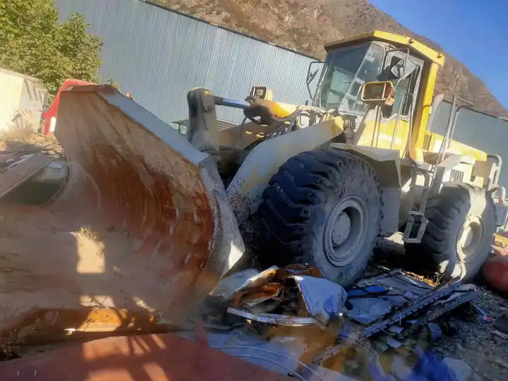 Popular Low Price Second Hand Soil Load 7ton Komatsu Wa470-3 Wheel Front Loader Used Wa470-3 with good working condition - Wheel loader: picture 2 Popular Low Price Second Hand Soil Load 7ton Komatsu Wa470-3 Wheel Front Loader Used Wa470-3 with good working condition - Wheel loader: picture 2