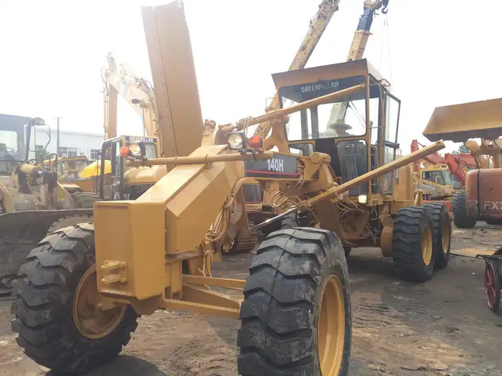 Used Cat 140H motor grader with good condition,USED heavy equipment used motor grader CAT 140H grader - Grader: picture 4 Used Cat 140H motor grader with good condition,USED heavy equipment used motor grader CAT 140H grader - Grader: picture 4