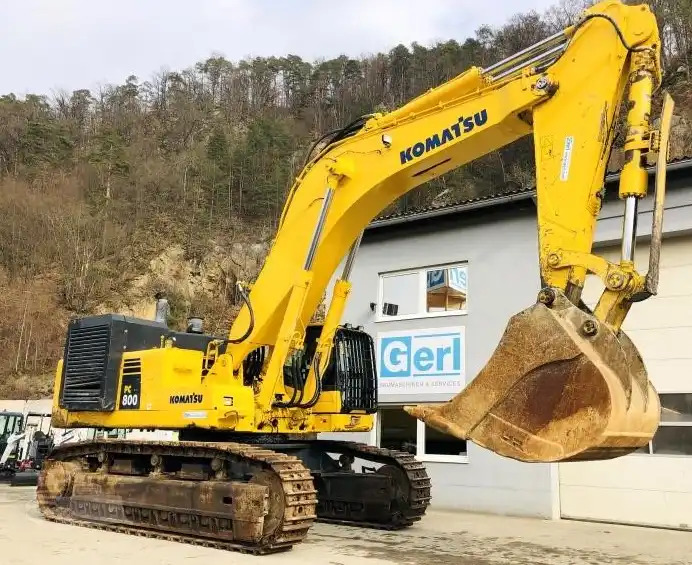 Used Cheap Good Quality Komatsu Pc800 Original Japan Brand Crawler Excavator For Sale In Shanghai - Crawler excavator: picture 3 Used Cheap Good Quality Komatsu Pc800 Original Japan Brand Crawler Excavator For Sale In Shanghai - Crawler excavator: picture 3
