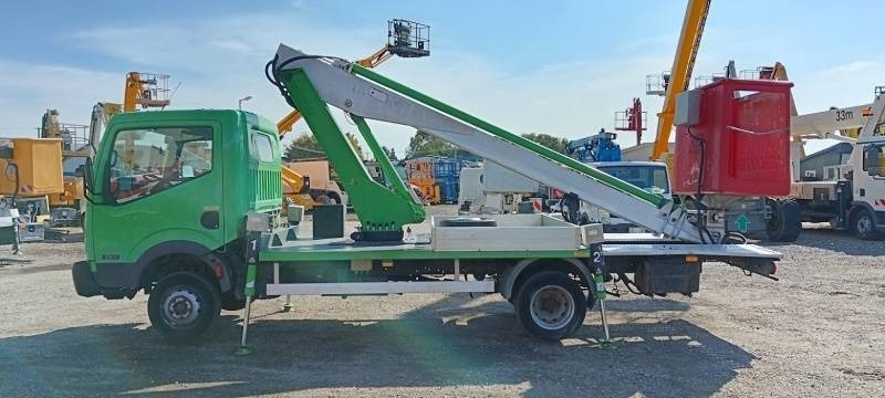 Nissan Cabstar Multitel 160 ALU DS - 16m  - Truck mounted aerial platform: picture 5 Nissan Cabstar Multitel 160 ALU DS - 16m  - Truck mounted aerial platform: picture 5
