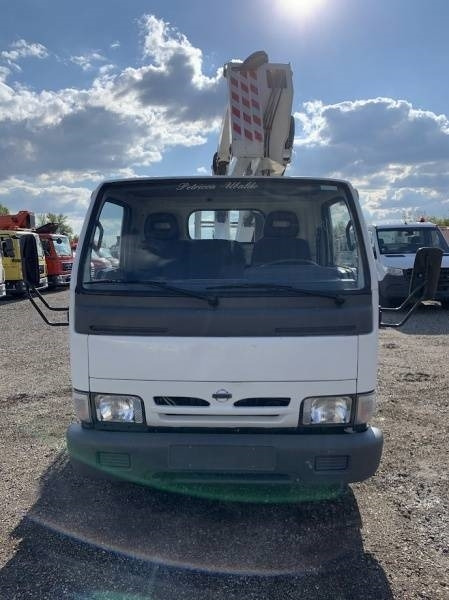 Nissan Cabstar Oil&Steel Snake 179 City - 17,5m, 200 kg - Truck mounted aerial platform: picture 3 Nissan Cabstar Oil&Steel Snake 179 City - 17,5m, 200 kg - Truck mounted aerial platform: picture 3