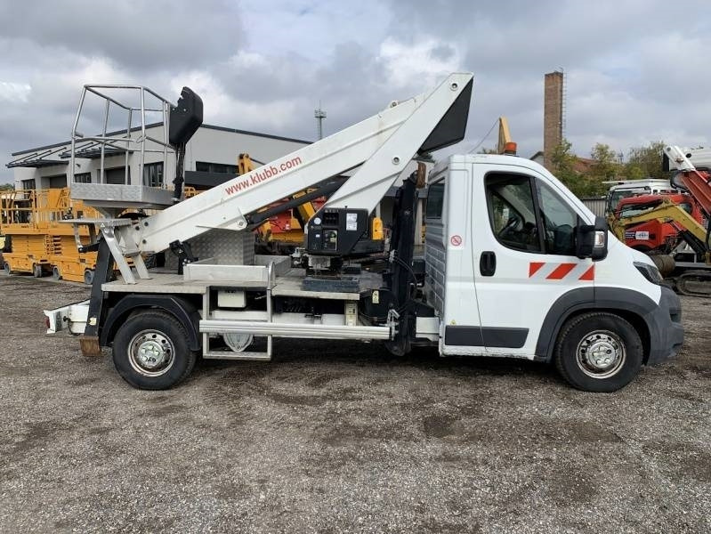 Peugeot Boxer Isoli VT42NEXS - 14,1m, 240kg  - Truck mounted aerial platform: picture 4 Peugeot Boxer Isoli VT42NEXS - 14,1m, 240kg  - Truck mounted aerial platform: picture 4