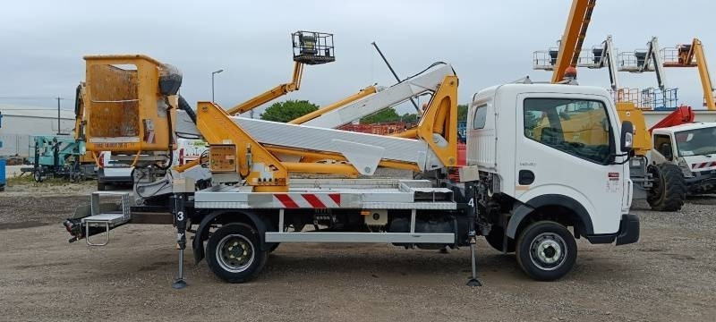 Renault Maxity Multitel MX170 - 17 m - Truck mounted aerial platform: picture 4 Renault Maxity Multitel MX170 - 17 m - Truck mounted aerial platform: picture 4