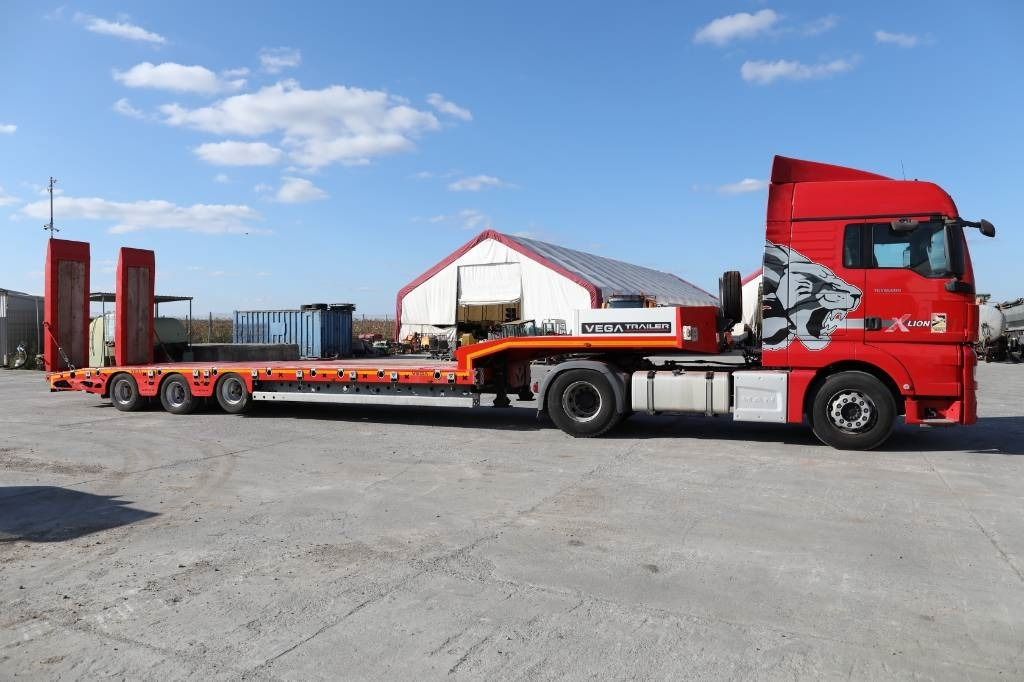 MAN TGX 18.500 4x2 LLS + Trailer Vega 3 axel lowbed - Tractor unit: picture 2 MAN TGX 18.500 4x2 LLS + Trailer Vega 3 axel lowbed - Tractor unit: picture 2