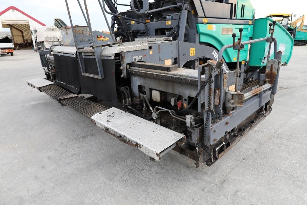 Asphalt paver Vögele Super 1800 - 2: picture 11