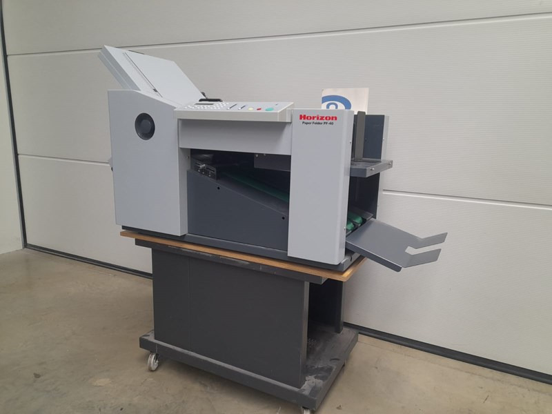 Horizon PF-40 - Folding machine: picture 1 Horizon PF-40 - Folding machine: picture 1