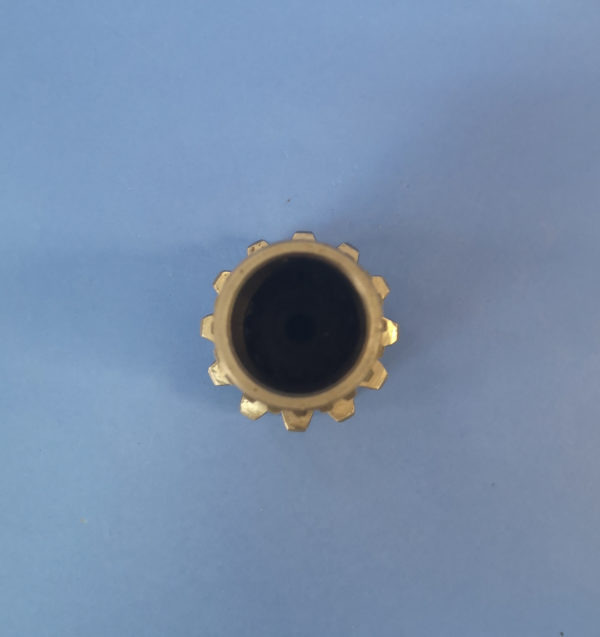 010210A / 1903124703 Wałek silnika obrotu Takeuchi TB016 - Swing motor for Construction machinery: picture 3 010210A / 1903124703 Wałek silnika obrotu Takeuchi TB016 - Swing motor for Construction machinery: picture 3