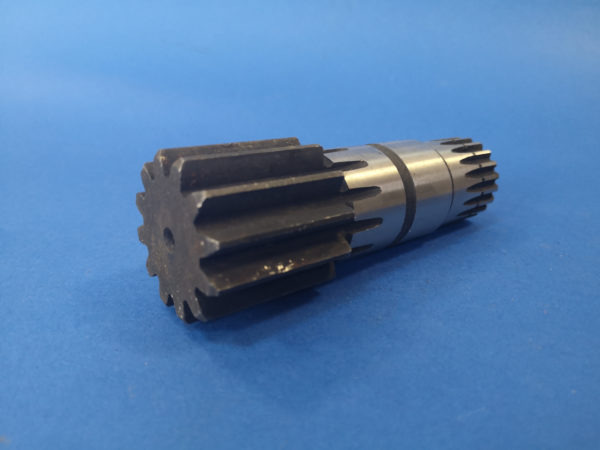 010220A Caterpillar 301.6 Swing Motor Shaft; Cat No. 144-5975, 139-7340 - Swing motor for Construction machinery: picture 5 010220A Caterpillar 301.6 Swing Motor Shaft; Cat No. 144-5975, 139-7340 - Swing motor for Construction machinery: picture 5