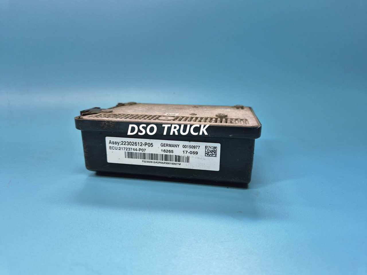 RADAR CZUJNIK SENSOR 22302612 RENAULT GAMA T RANGE VOLVO FH - Spare parts: picture 5 RADAR CZUJNIK SENSOR 22302612 RENAULT GAMA T RANGE VOLVO FH - Spare parts: picture 5