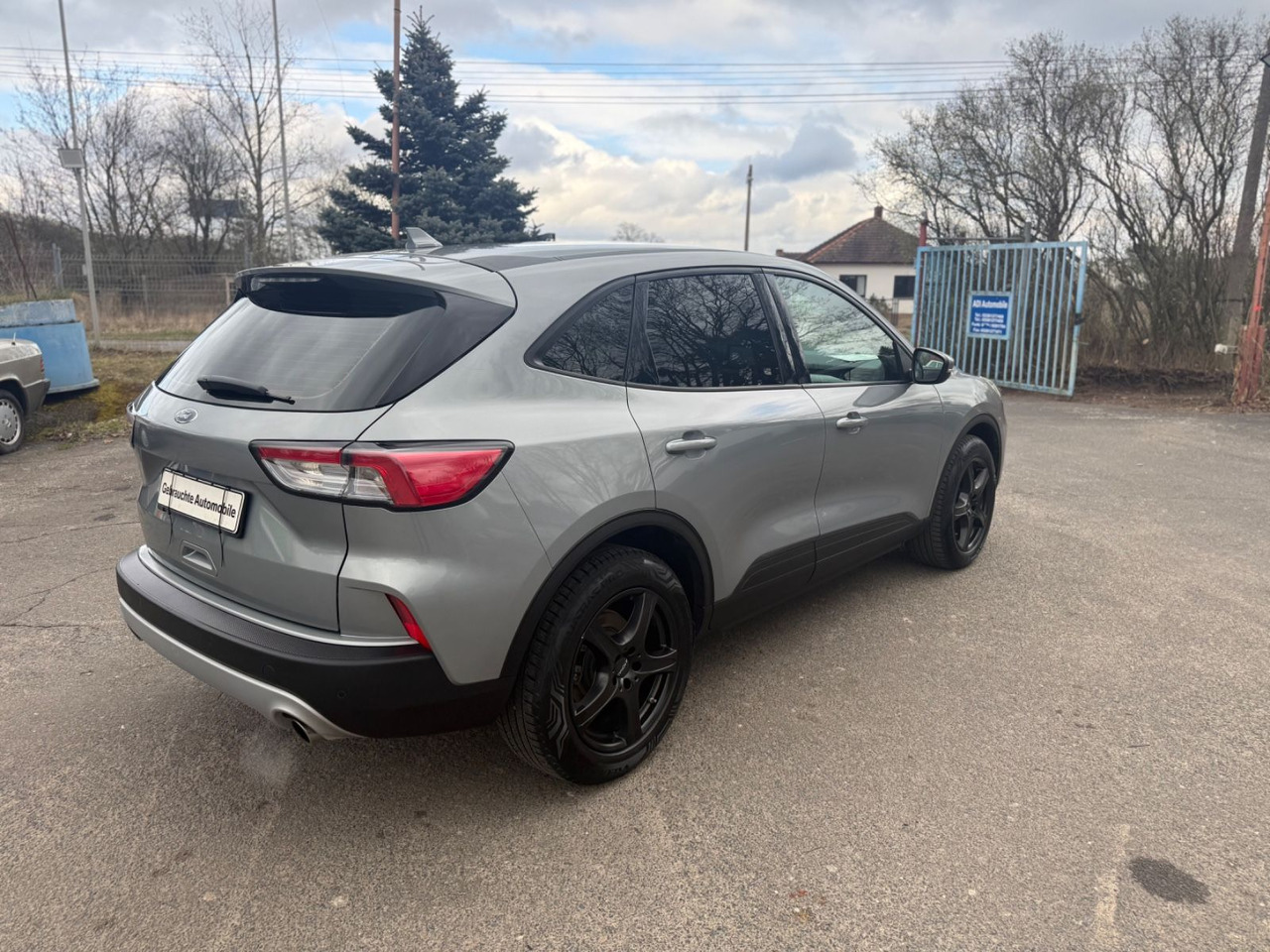 Ford Kuga Trend - Sedan: picture 4 Ford Kuga Trend - Sedan: picture 4