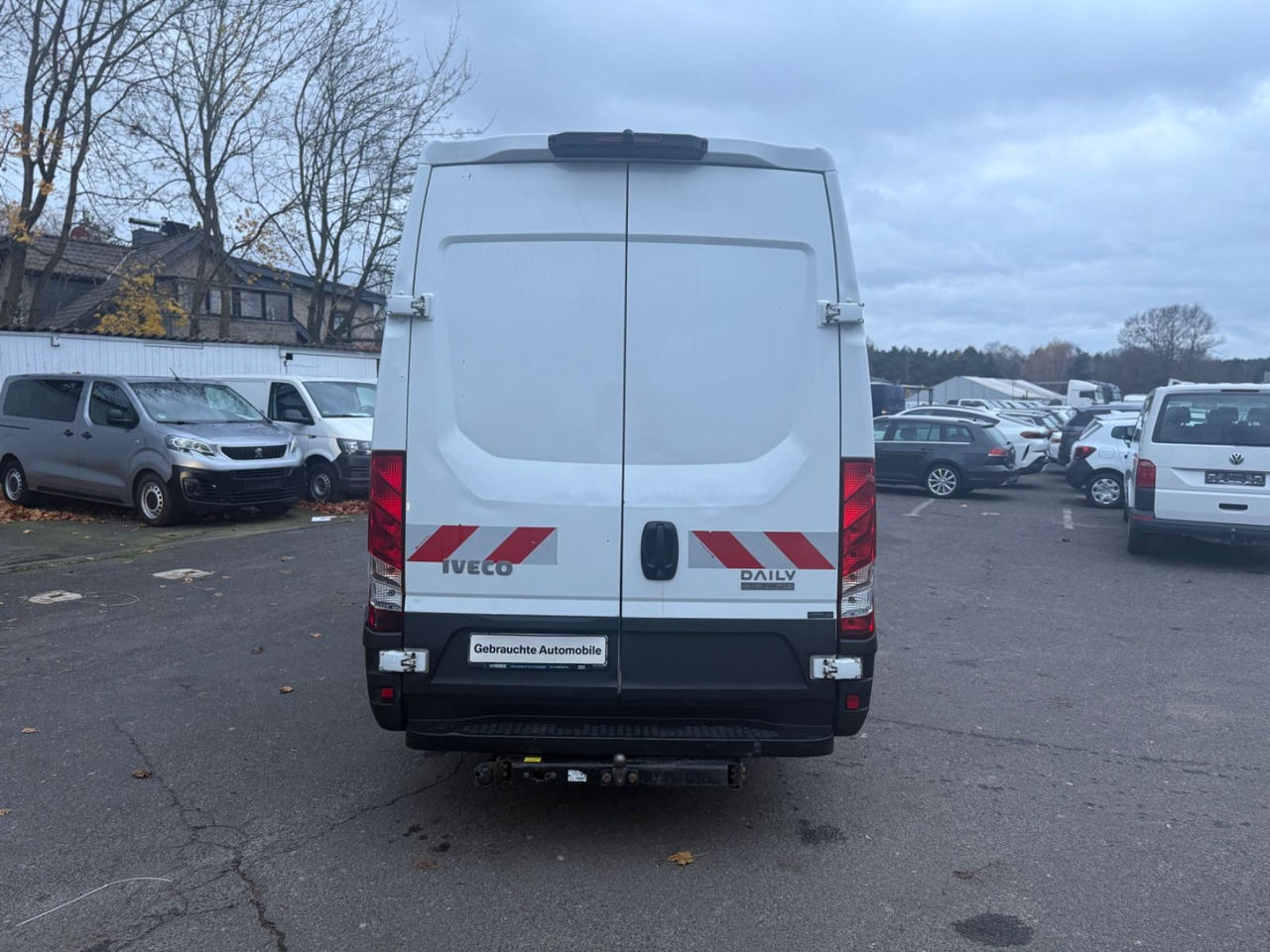 Iveco Daily Kasten HKa 35 S 16 AUTOMATIK - Panel van: picture 4 Iveco Daily Kasten HKa 35 S 16 AUTOMATIK - Panel van: picture 4