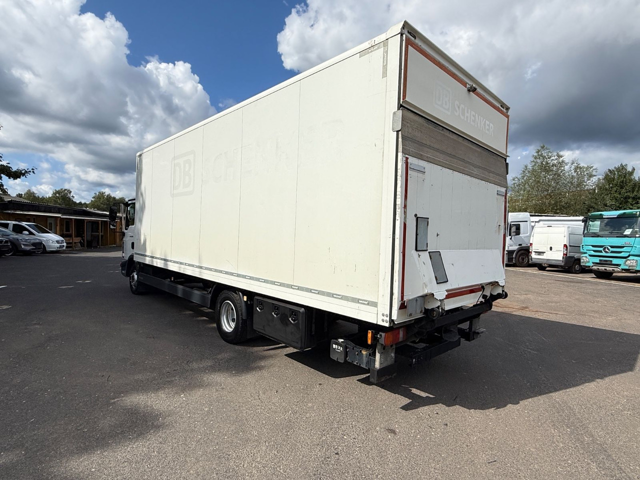 MAN TGL 12.220 LBW - Box truck: picture 5 MAN TGL 12.220 LBW - Box truck: picture 5