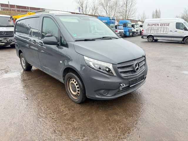 Mercedes-Benz Vito Kasten 119 4x4 Lang Motorschaden - Small van: picture 2 Mercedes-Benz Vito Kasten 119 4x4 Lang Motorschaden - Small van: picture 2