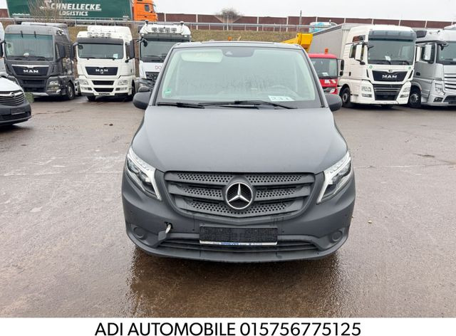Mercedes-Benz Vito Kasten 119 4x4 Lang Motorschaden - Small van: picture 1 Mercedes-Benz Vito Kasten 119 4x4 Lang Motorschaden - Small van: picture 1