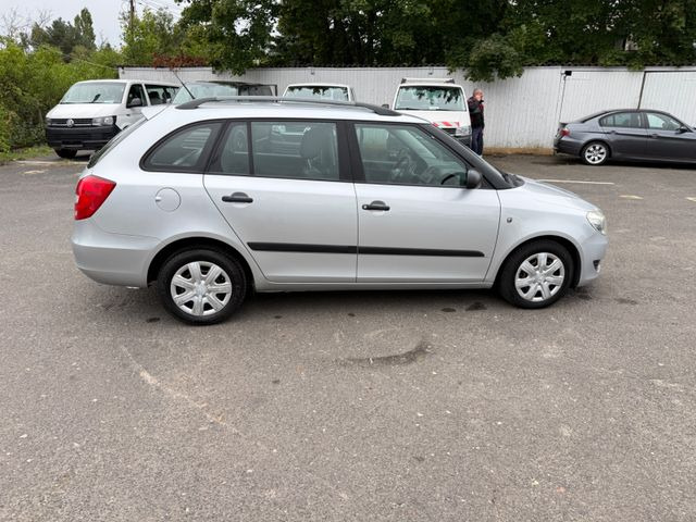 Skoda Fabia Combi Cool Edition - Station wagon: picture 4 Skoda Fabia Combi Cool Edition - Station wagon: picture 4