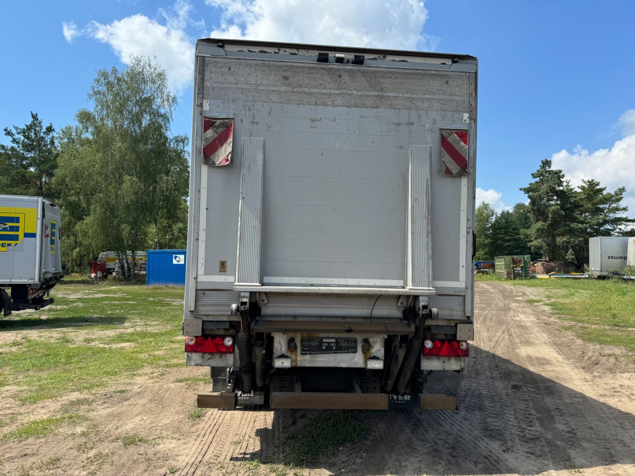 Wagen-Mayer HSK 10-9 mit LBW - Refrigerator semi-trailer: picture 4 Wagen-Mayer HSK 10-9 mit LBW - Refrigerator semi-trailer: picture 4