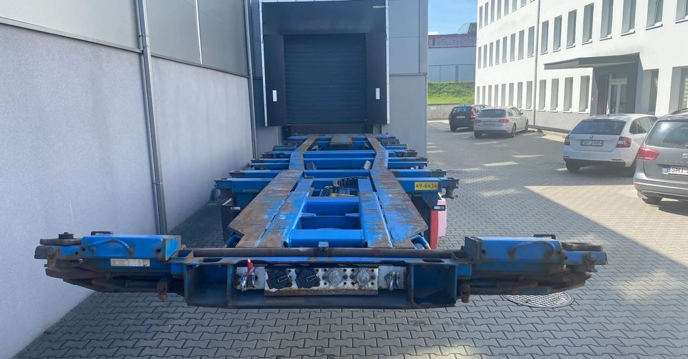 Krone SD - Container transporter/ Swap body semi-trailer: picture 3 Krone SD - Container transporter/ Swap body semi-trailer: picture 3