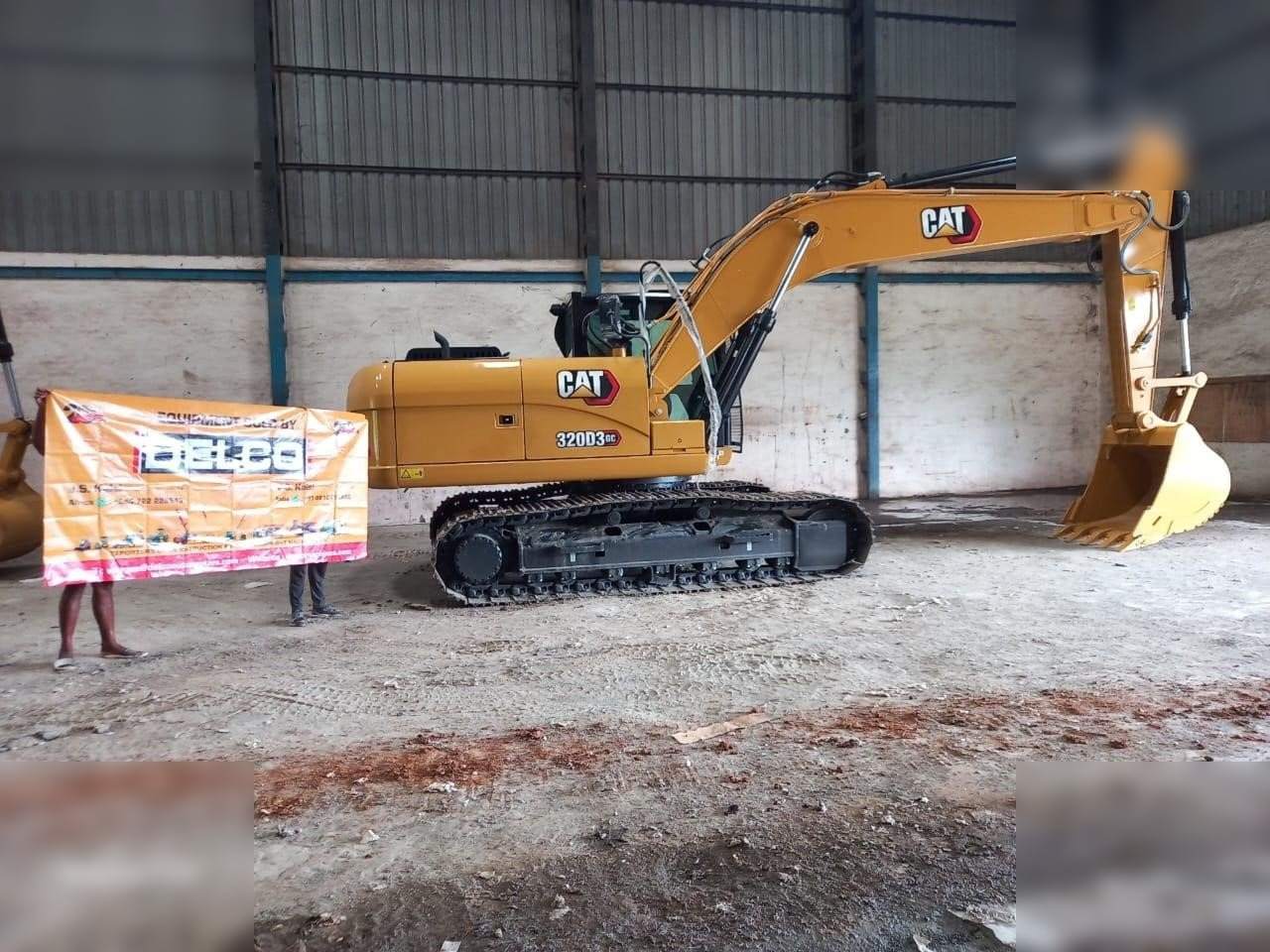 New Crawler excavator CATERPILLAR 320D3GC: picture 18