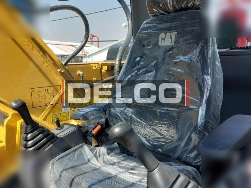 CATERPILLAR 323D3 - Crawler excavator: picture 5 CATERPILLAR 323D3 - Crawler excavator: picture 5