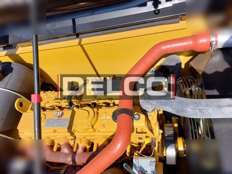 New Crawler excavator CATERPILLAR 323D3: picture 20
