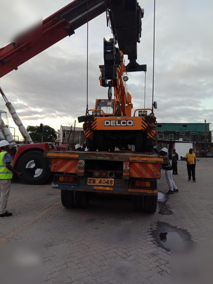 DELCO PNC 20 - Mobile crane: picture 3 DELCO PNC 20 - Mobile crane: picture 3