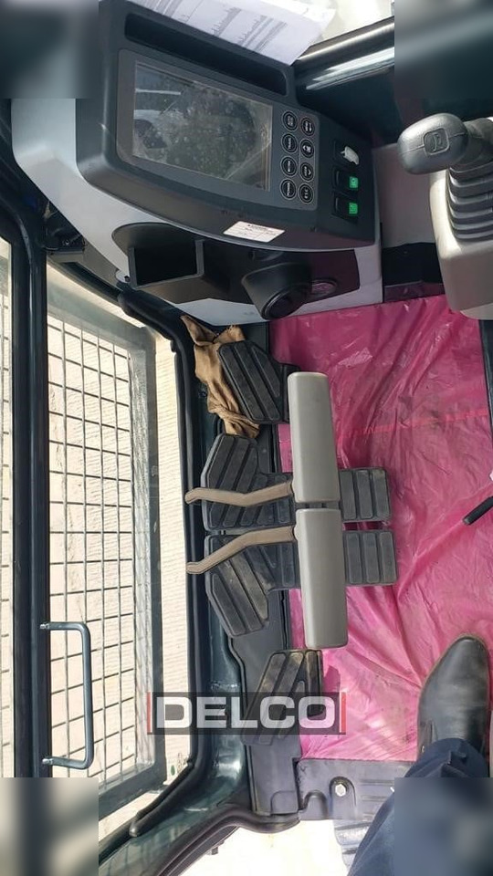 HYUNDAI ROBEX 210 - Crawler excavator: picture 3 HYUNDAI ROBEX 210 - Crawler excavator: picture 3