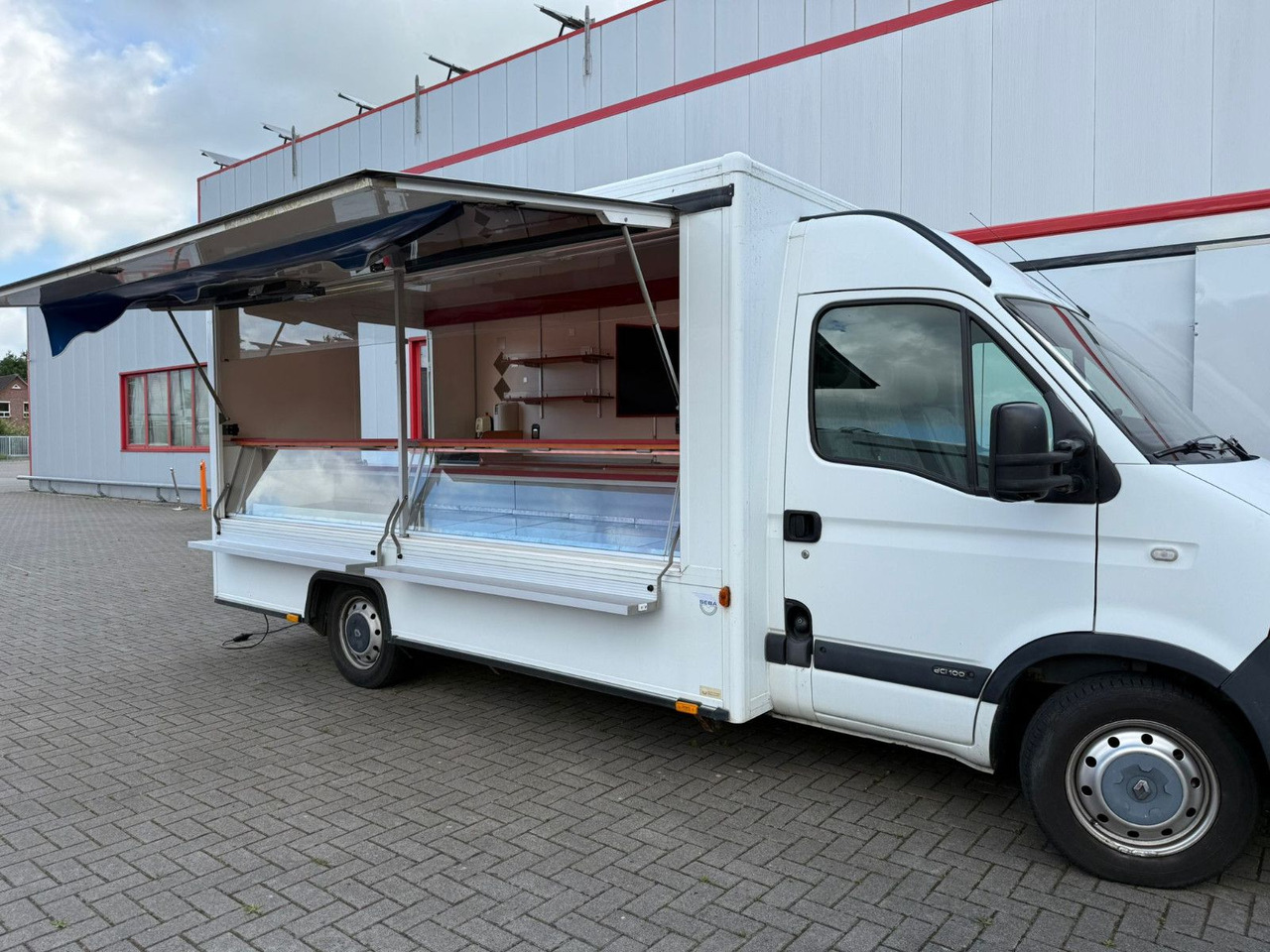 Renault Seba Borco Höhns - Vending truck: picture 1 Renault Seba Borco Höhns - Vending truck: picture 1
