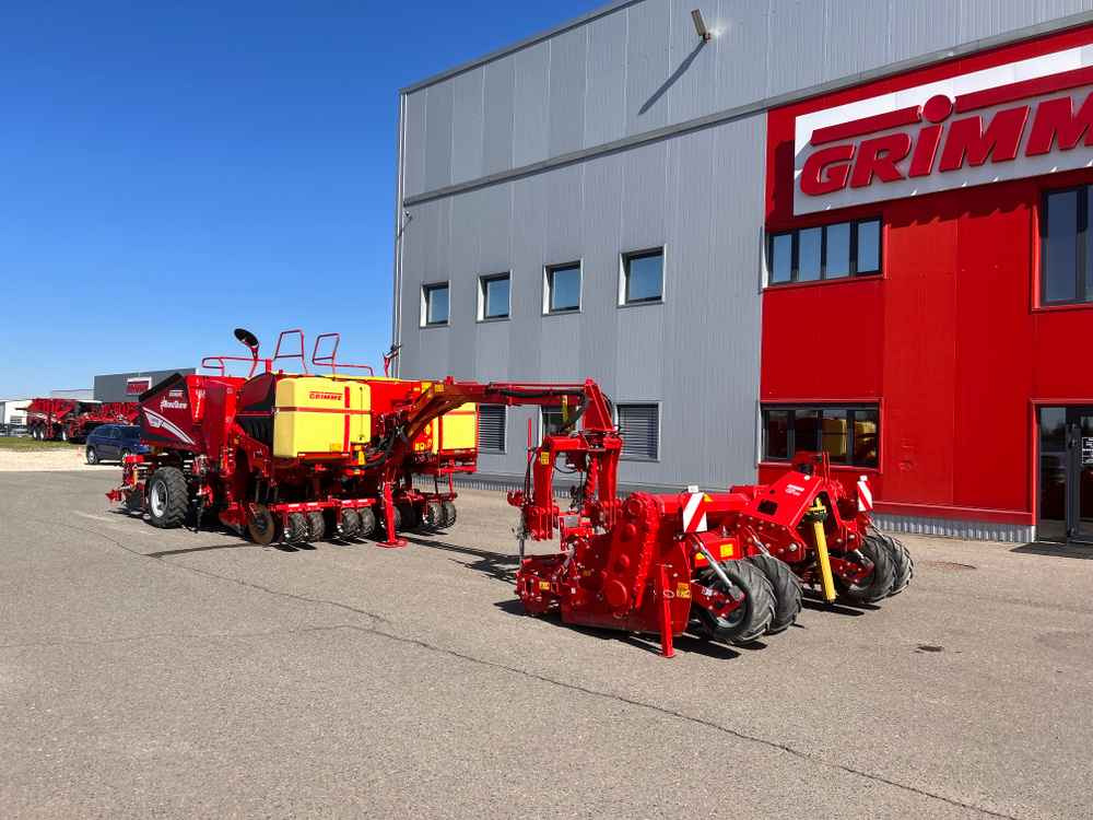 Grimme GF 400 - Haulm topper: picture 1 Grimme GF 400 - Haulm topper: picture 1