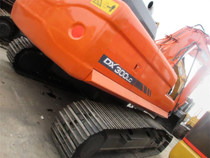 Doosan DX300LC - Crawler excavator: picture 1 Doosan DX300LC - Crawler excavator: picture 1