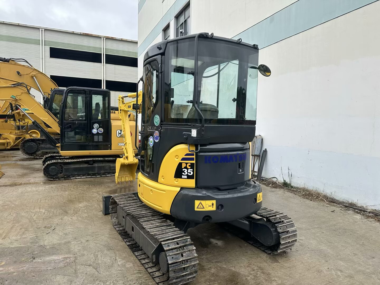 Komatsu pc35MR - Mini excavator: picture 5 Komatsu pc35MR - Mini excavator: picture 5