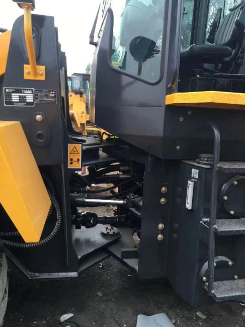 Liugong 836 - Wheel loader: picture 2 Liugong 836 - Wheel loader: picture 2