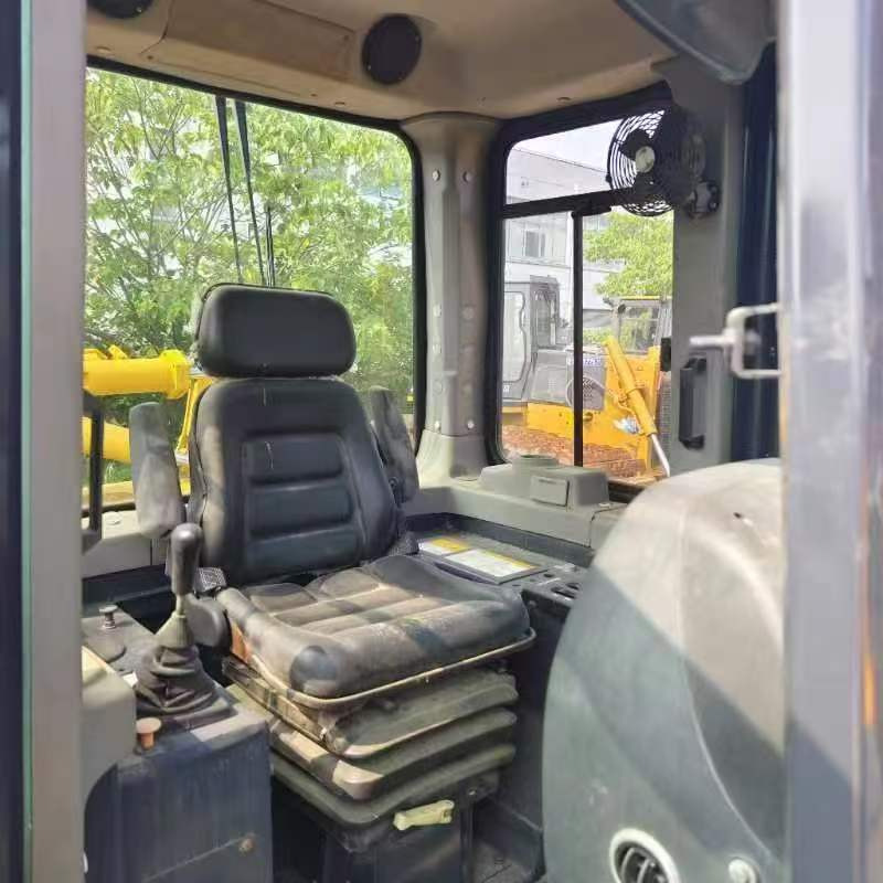 Shantui SD16 - Bulldozer: picture 5 Shantui SD16 - Bulldozer: picture 5