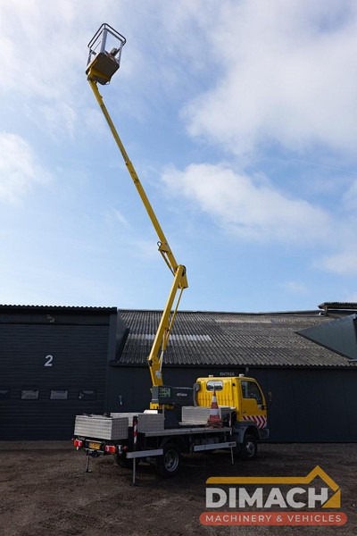 Nissan Cabstar E Sky high autohoogwerker 12meter elektrisch bedienbaar. manbak capaciteit 215kilo - Van: picture 3 Nissan Cabstar E Sky high autohoogwerker 12meter elektrisch bedienbaar. manbak capaciteit 215kilo - Van: picture 3