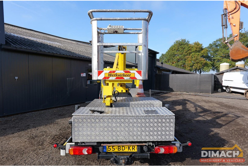 Nissan Cabstar E Sky high autohoogwerker 12meter elektrisch bedienbaar. manbak capaciteit 215kilo - Van: picture 5 Nissan Cabstar E Sky high autohoogwerker 12meter elektrisch bedienbaar. manbak capaciteit 215kilo - Van: picture 5