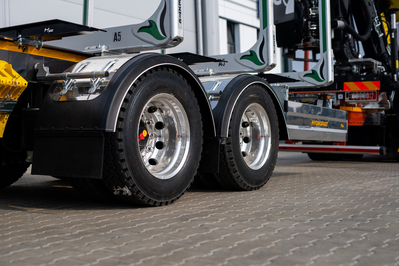 Hydrofast Przyczepa tandem od przewozu drewna na stanie / Timber tandem trailer in stock /Tandem-Anhänger aus Holz/ - Log trailer: picture 2 Hydrofast Przyczepa tandem od przewozu drewna na stanie / Timber tandem trailer in stock /Tandem-Anhänger aus Holz/ - Log trailer: picture 2