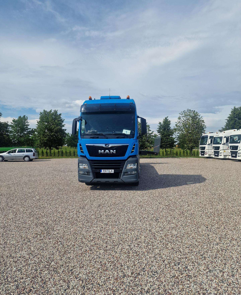 MAN TGX 26.420 - Autotransporter truck: picture 5 MAN TGX 26.420 - Autotransporter truck: picture 5