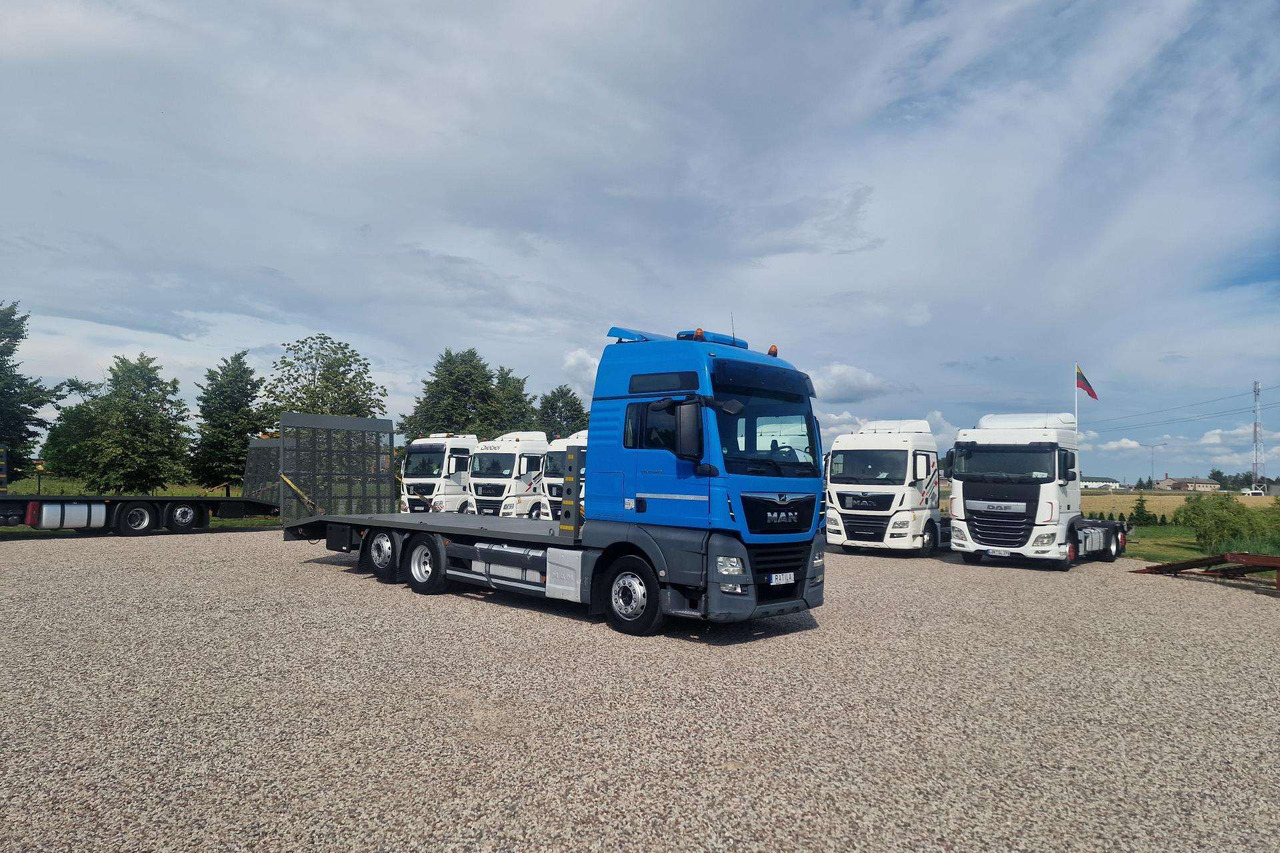 MAN TGX 26.420 - Autotransporter truck: picture 1 MAN TGX 26.420 - Autotransporter truck: picture 1