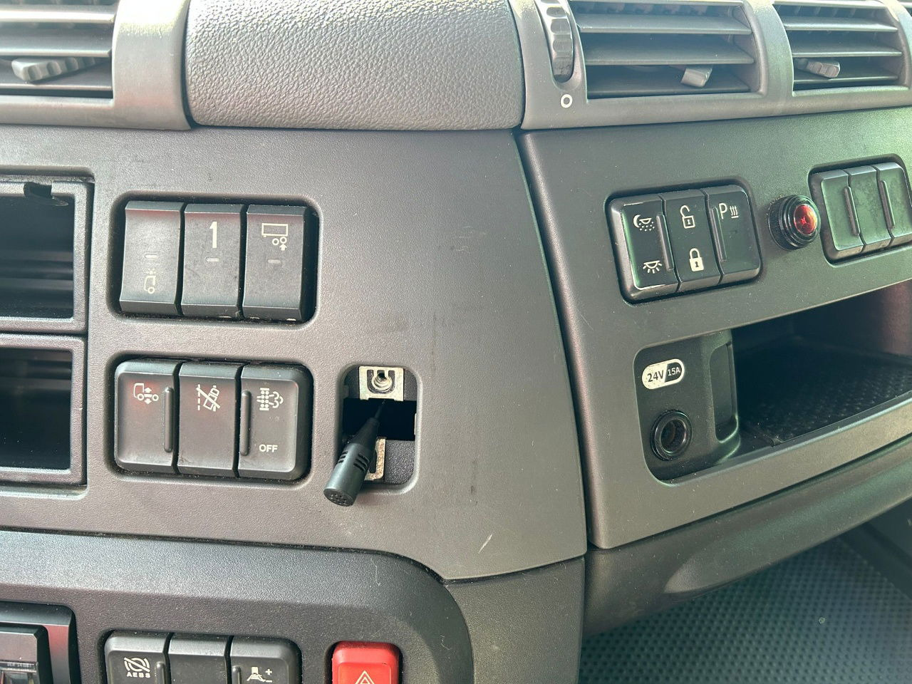 Tractor unit DAF CF 440 436pk / APK / Euro 6 / bj. 2016: picture 10