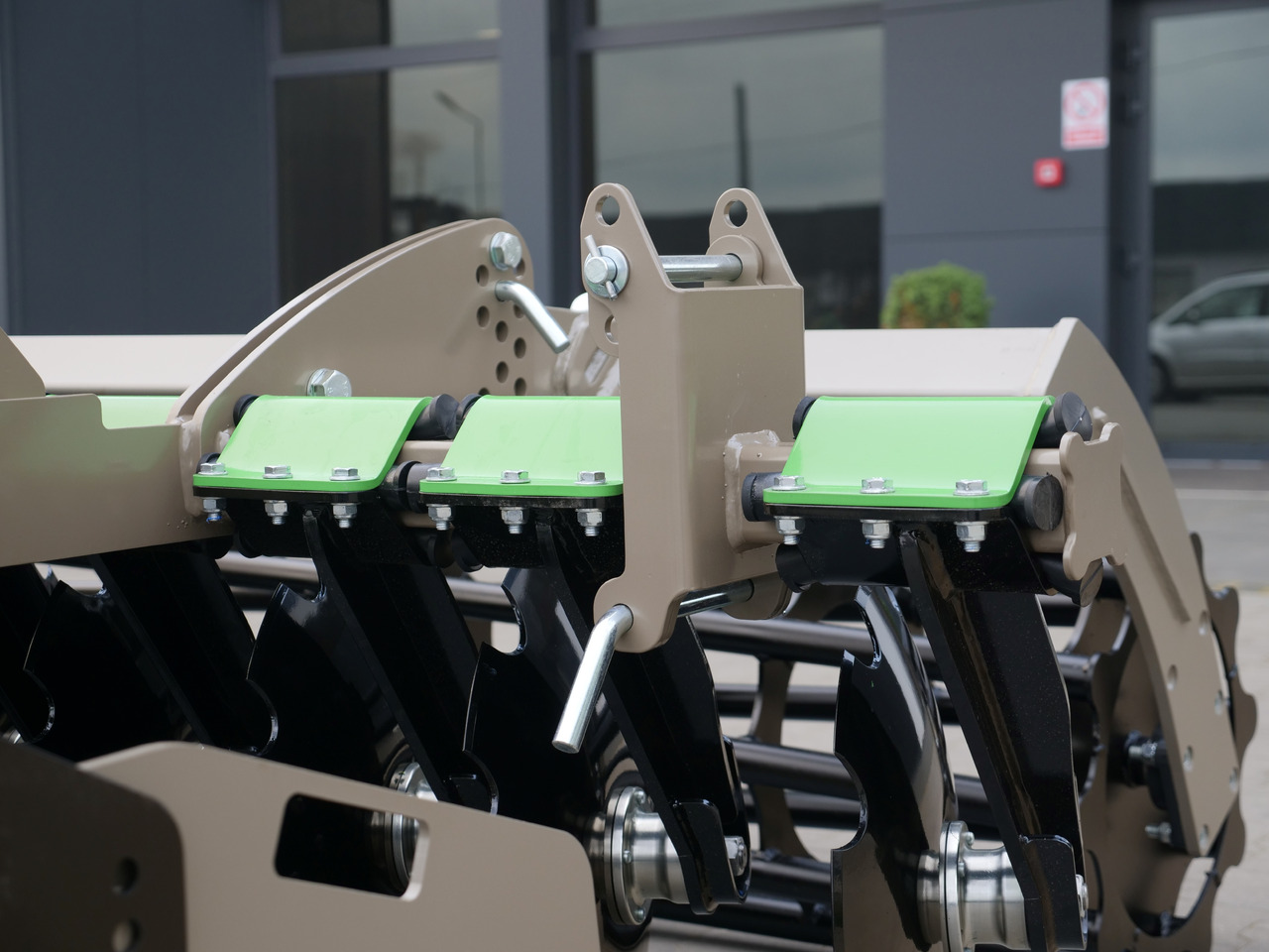 ROLEX Scheibenegge / Discs harrow / Dechaumeur à disques / Erpice a dischi / Grada de discos / Дисковая борона / Brona talerzowa 3 m - Disc harrow: picture 5 ROLEX Scheibenegge / Discs harrow / Dechaumeur à disques / Erpice a dischi / Grada de discos / Дисковая борона / Brona talerzowa 3 m - Disc harrow: picture 5