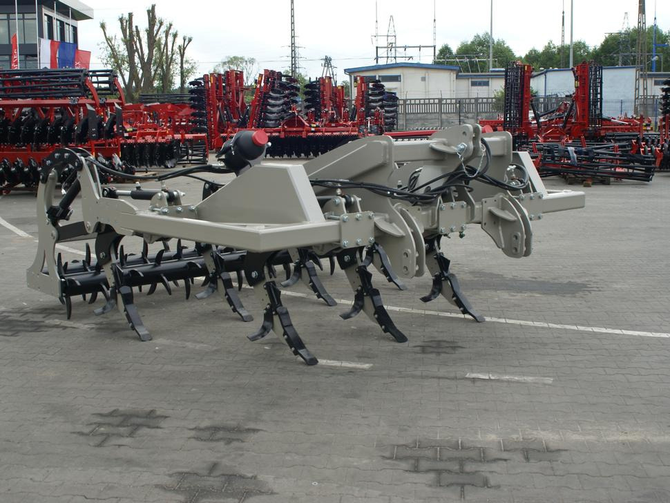 ROLEX Tiefengrubber / Chisel plough / Decompacteur chisel / Aratro a scalpello Chisel / Чизельный плуг / Pług dłutowy 3 m - Subsoiler: picture 5 ROLEX Tiefengrubber / Chisel plough / Decompacteur chisel / Aratro a scalpello Chisel / Чизельный плуг / Pług dłutowy 3 m - Subsoiler: picture 5