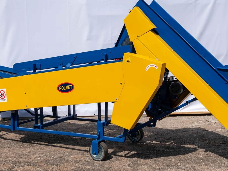 Rolmet Kartoffelsortierer / Potato sorting machine / Trieuse de pomme de terre / Selezionatrice per patate / Clasificador de patatas / Сортировщик картофеля / Sortownik do ziemniaków M614/1 - Potato equipment: picture 2 Rolmet Kartoffelsortierer / Potato sorting machine / Trieuse de pomme de terre / Selezionatrice per patate / Clasificador de patatas / Сортировщик картофеля / Sortownik do ziemniaków M614/1 - Potato equipment: picture 2