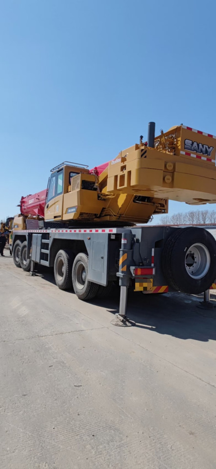 SANY STC1000C5 - Mobile crane: picture 3 SANY STC1000C5 - Mobile crane: picture 3