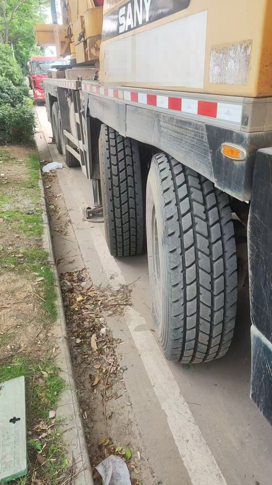 SANY STC800T5 - Mobile crane: picture 2 SANY STC800T5 - Mobile crane: picture 2