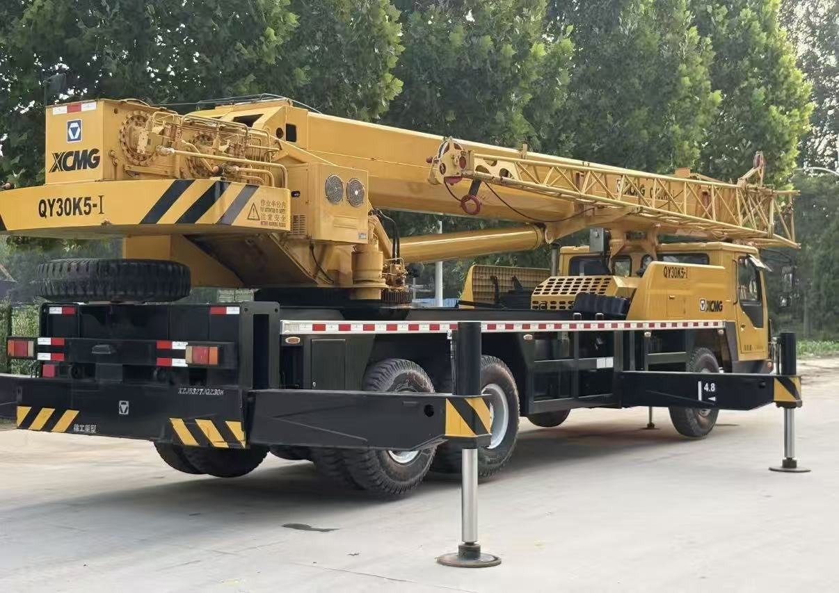 XCMG XCT30L5 - Mobile crane: picture 5 XCMG XCT30L5 - Mobile crane: picture 5