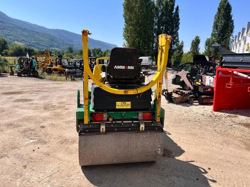 Ammann AV26-2 COMPACTEUR ROULEAU TANDEM VIBRANT ARTICULÉ - Road roller: picture 4 Ammann AV26-2 COMPACTEUR ROULEAU TANDEM VIBRANT ARTICULÉ - Road roller: picture 4