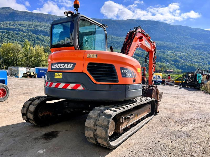 Doosan DX85R-3 PELLE A CHENILLES 8,5T PELLE A CHENILLES 8,5T - Crawler excavator: picture 5 Doosan DX85R-3 PELLE A CHENILLES 8,5T PELLE A CHENILLES 8,5T - Crawler excavator: picture 5