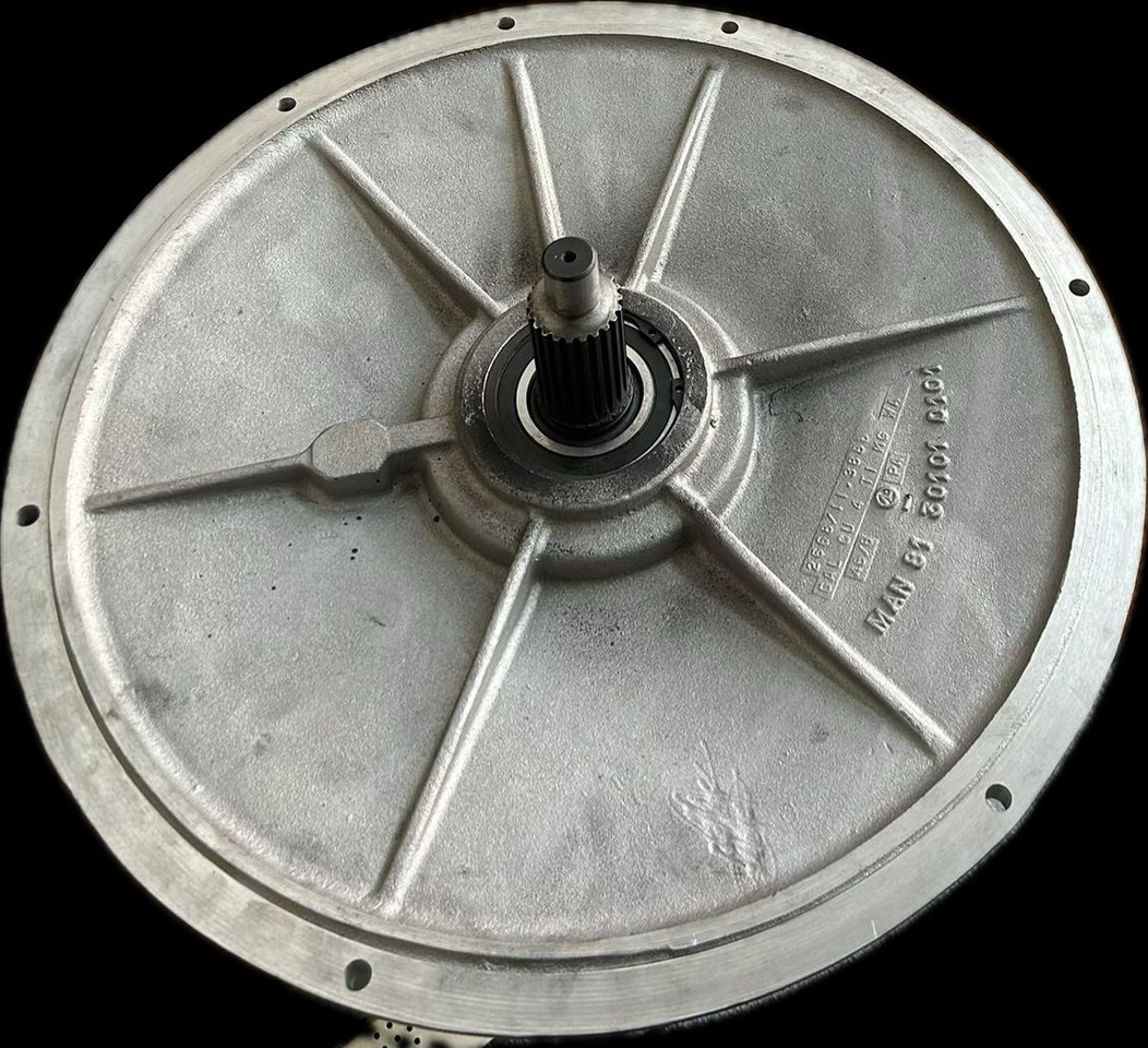 MAN KAT 1-8X8-6X6-4X4-CLUTCH HOUSING-81301010101-MAREX-OFF-ROAD TRUCK - Spare parts: picture 1 MAN KAT 1-8X8-6X6-4X4-CLUTCH HOUSING-81301010101-MAREX-OFF-ROAD TRUCK - Spare parts: picture 1
