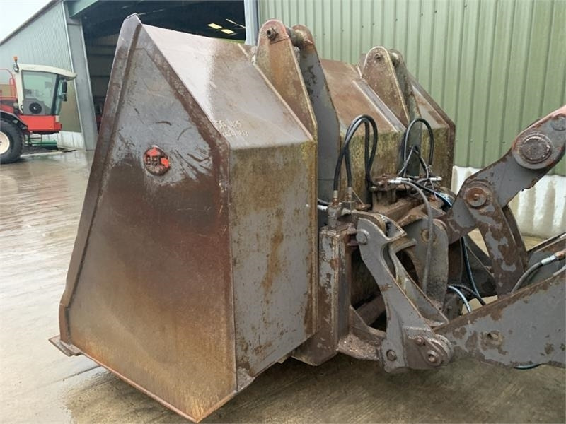 Bac Toe Tip Bucket - Articulated dumper: picture 2 Bac Toe Tip Bucket - Articulated dumper: picture 2
